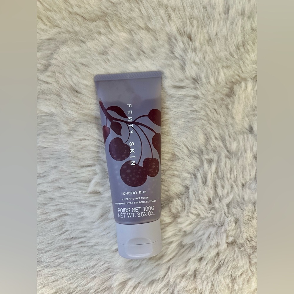 Fenty Beauty Cherry Dub Face Scrub NWT Sealed 100G/ 3.52 oz